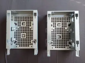 Xps-89xx Dell 05ym97 Qty 2 3.5 Inch Hard Drive Hdd Cage Bracket Mount With 8 Screws Xps-89xx Dell 05ym97 Qty 2 3.5 Inch Hard Drive Hdd Cage Bracket Mount With 8 Screws