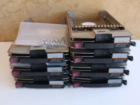 349469-2 Hp 349471-2 7x 3.5 Inch Fibre Channel Server Hard Drive Tray Caddy Lot 349469-2 Hp 349471-2 7x 3.5 Inch Fibre Channel Server Hard Drive Tray Caddy Lot