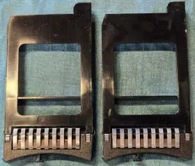 46c5497 Ibm 44t2248 Lot Of 2 X For System 2.5 Inch Hdd Hard Drive Blank Filler Tray