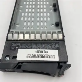 0951633-06 Ibm 85y5895 Hard Drive Tray 2.5 For V7000 00ar034 #3 0951633-06 Ibm 85y5895 Hard Drive Tray 2.5 For V7000 00ar034 #3