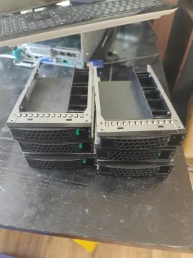 H17931-005 Intel H17931-006 Lot Of 6 - 3.5 Inch Hdd Hot Swap Server Caddy