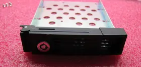 19z00-000245-06-rs Qnap Genuine 3.5 Inch / 2.5 Hdd Drive Caddy Sled Tray #2