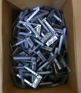 Tdi4as2zht00109 Quanta Lot Of 147 Genuine Cloud 2.5 Inch Hard Drive Caddy