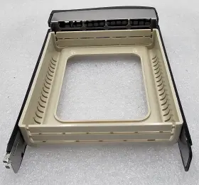 05-sc82708-xx00c104 Supermicro 645814143019 815-8 3.5in Hard Drive Tray Caddy Lot Of 25 #3 05-sc82708-xx00c104 Supermicro 645814143019 815-8 3.5in Hard Drive Tray Caddy Lot Of 25 #3