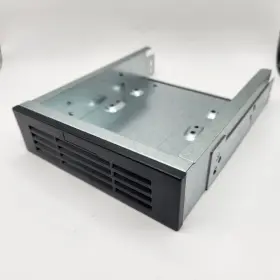 Supermicro Mcp-220-00010-01 5.25 To 3.5 Hard Drive Tray And Rails Slot Pattern