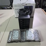 Oyen Digital Mobius Raid 5-BAY System + 3000 Gb Seagate Barracuda Hard Drives. Fixed Price $299.99.